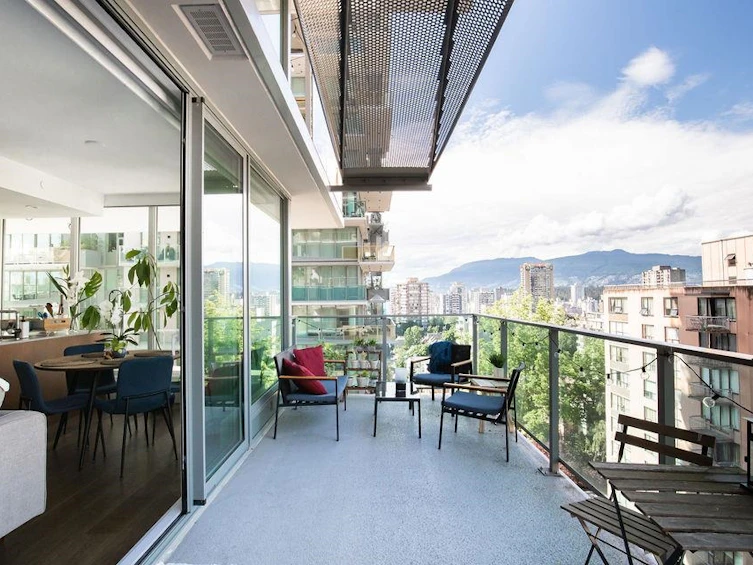 902E-1365 Davie Street, Vancouver, BC, V6E 1N5