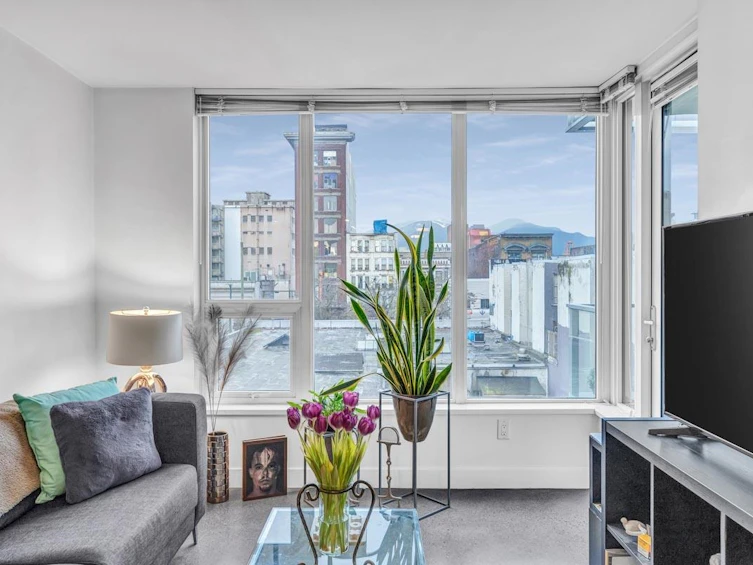 401-231 E Pender Street, Vancouver, BC, V6A 0G3