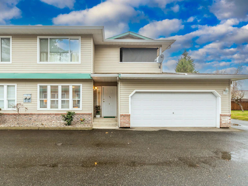 4 - 46209 Cessna Drive, Chilliwack BC V2P 1A7