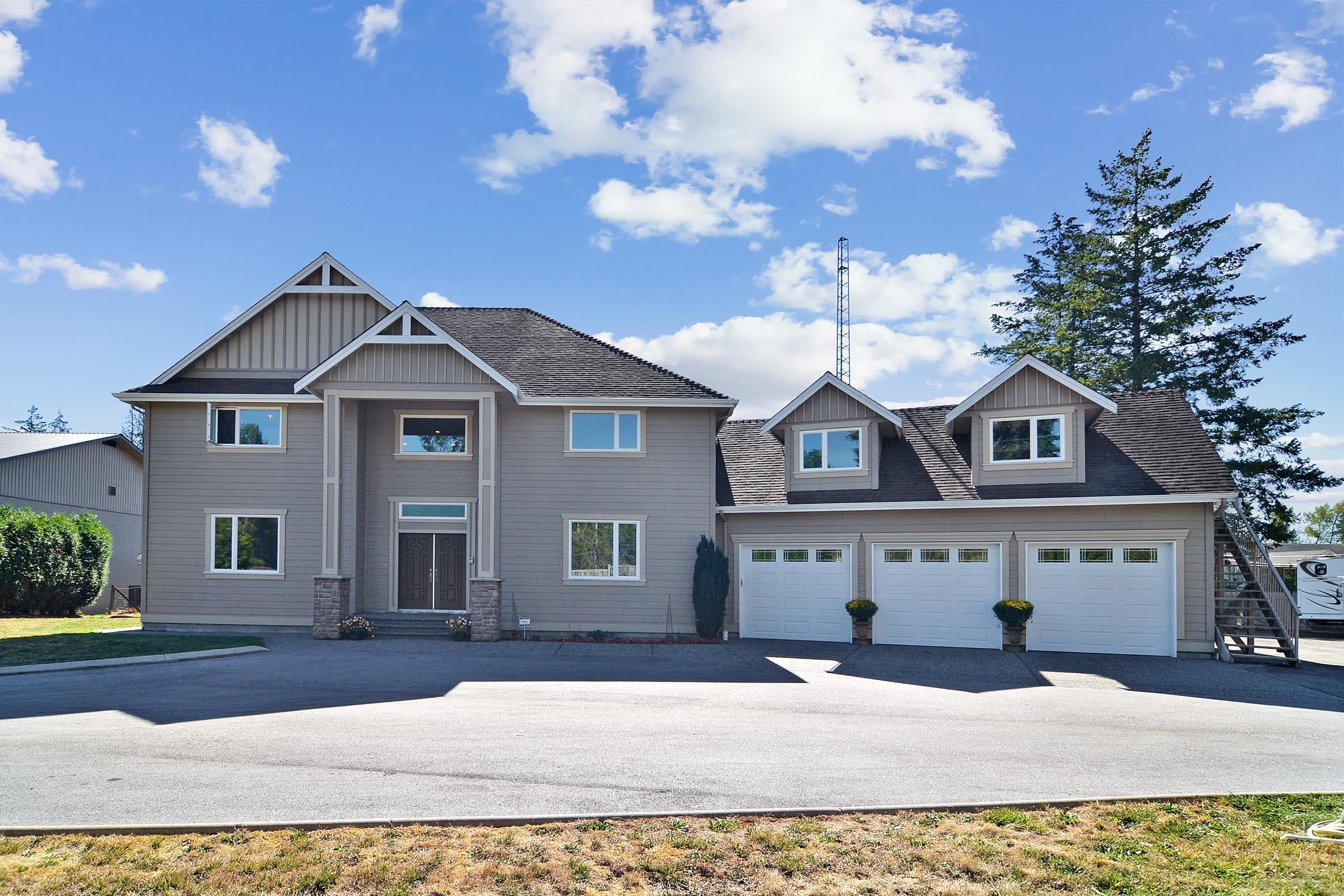 25058 32 Avenue, Langley, BC, V4W 1Y1