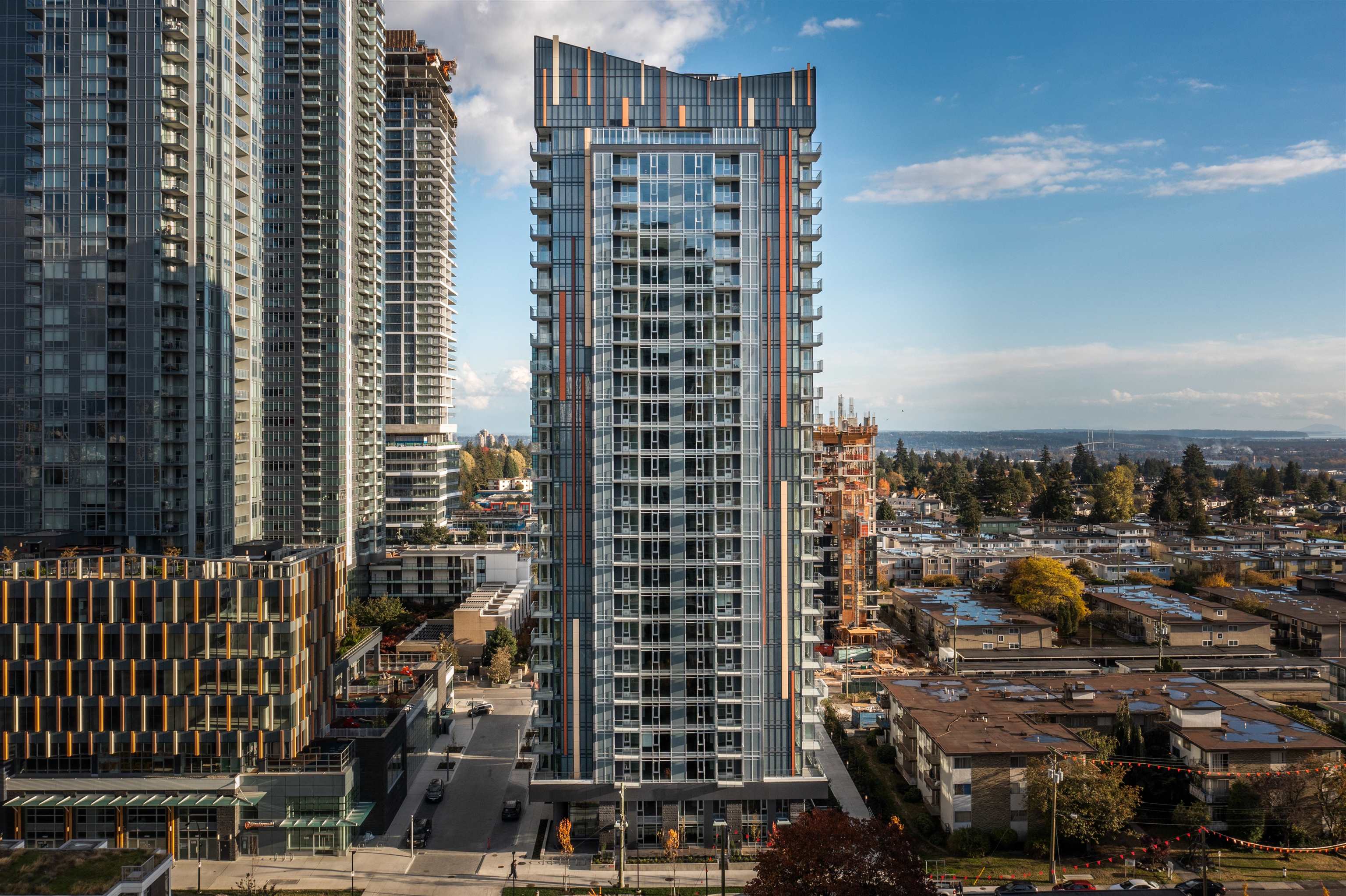 401-6398 Silver Avenue, Burnaby, BC, V5H 2Y5