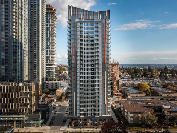 401-6398 Silver Avenue, Burnaby, BC, V5H 2Y5