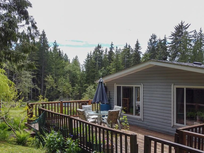 3237 Crystal Road, Roberts Creek BC