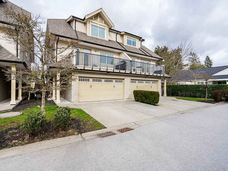 8 - 8358 121a Street, Surrey BC V3W 1T6