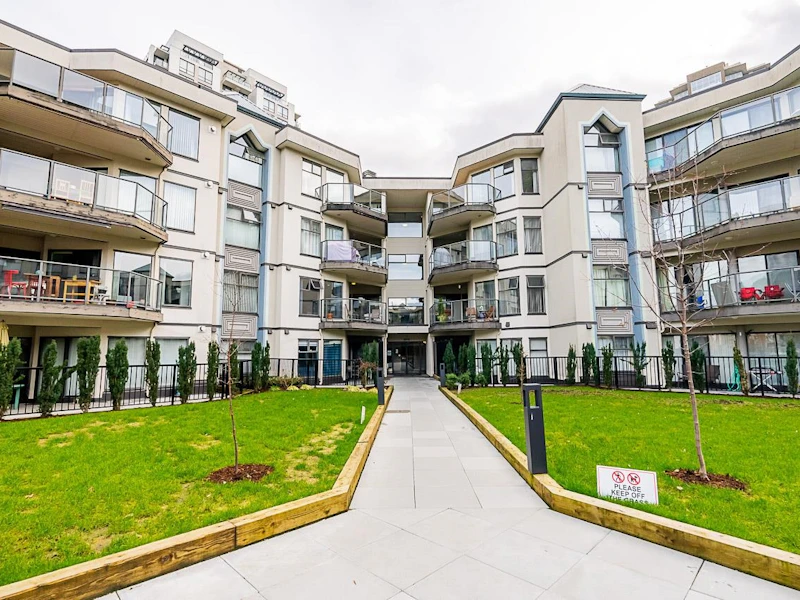 206 - 2978 Burlington Drive, Coquitlam BC V3B 7S6