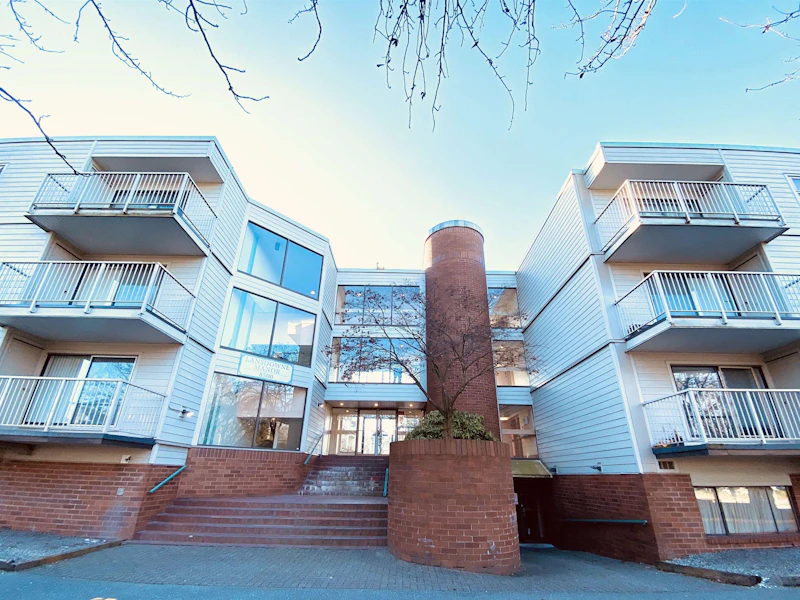 104 - 8500 Lansdowne Road, Richmond BC V6X 3G4