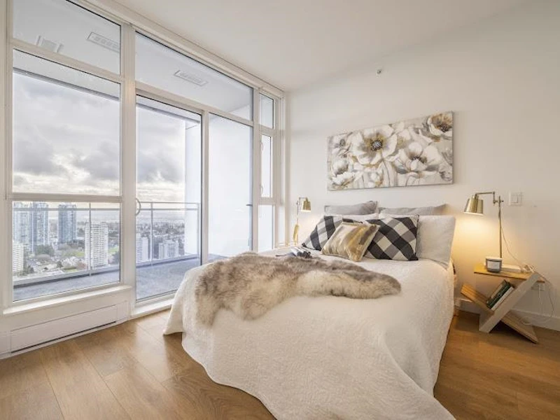 3901 - 4670 Assembly Way, Burnaby BC