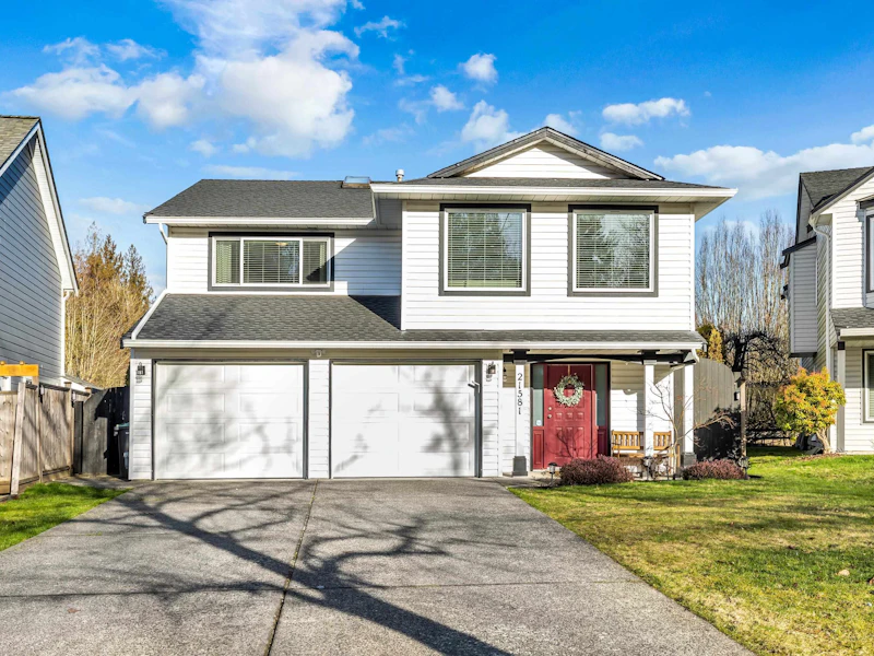 21581 93rd Place, Langley BC V1M 2H8