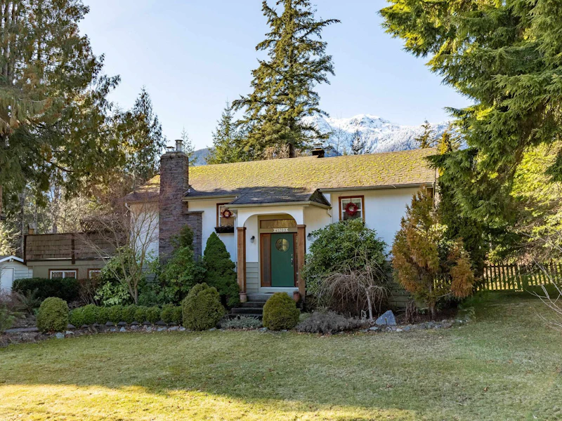 41709 Reid Road, Squamish BC V0N 1H0