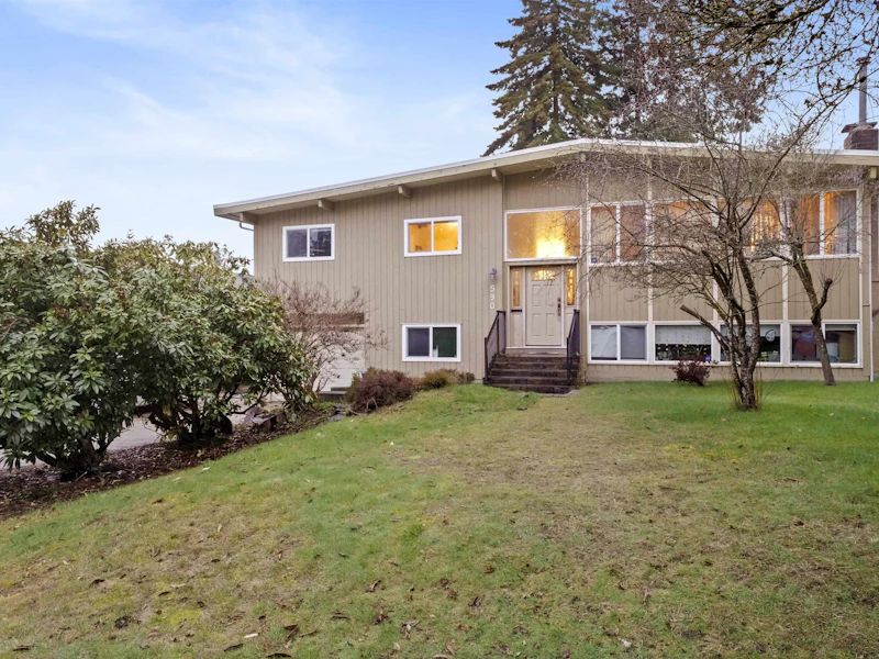 590 Berry Street, Coquitlam BC V3J 5T4