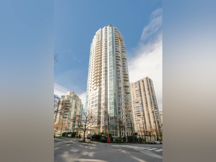 304-717 Jervis Street, Vancouver, BC, V6E 4L5