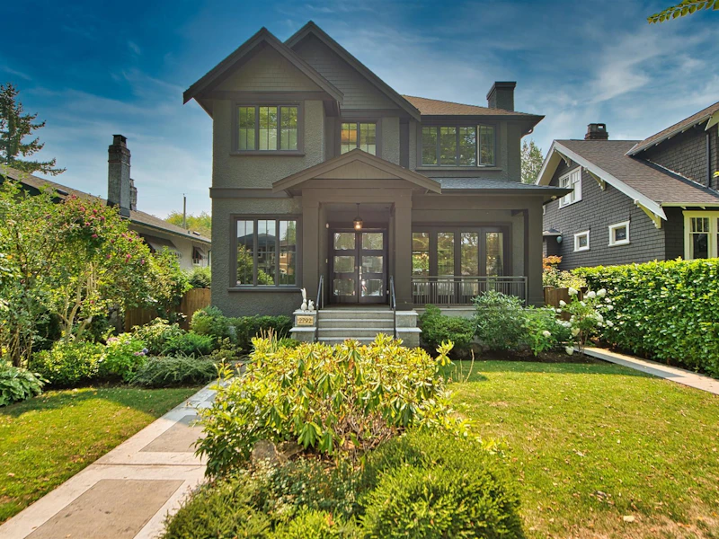 2792 W 38th Avenue, Vancouver BC V6N 2W9