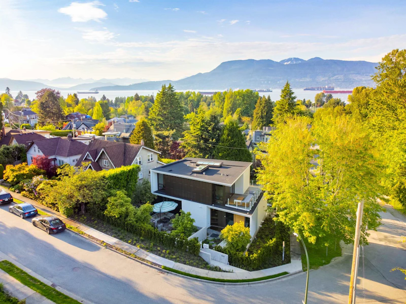 4305 Locarno Crescent, Vancouver BC V6R 1G2