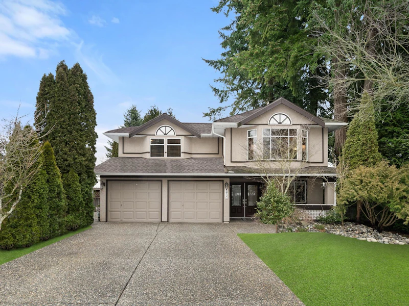 8430 156a Street, Surrey BC V4N 0Y7