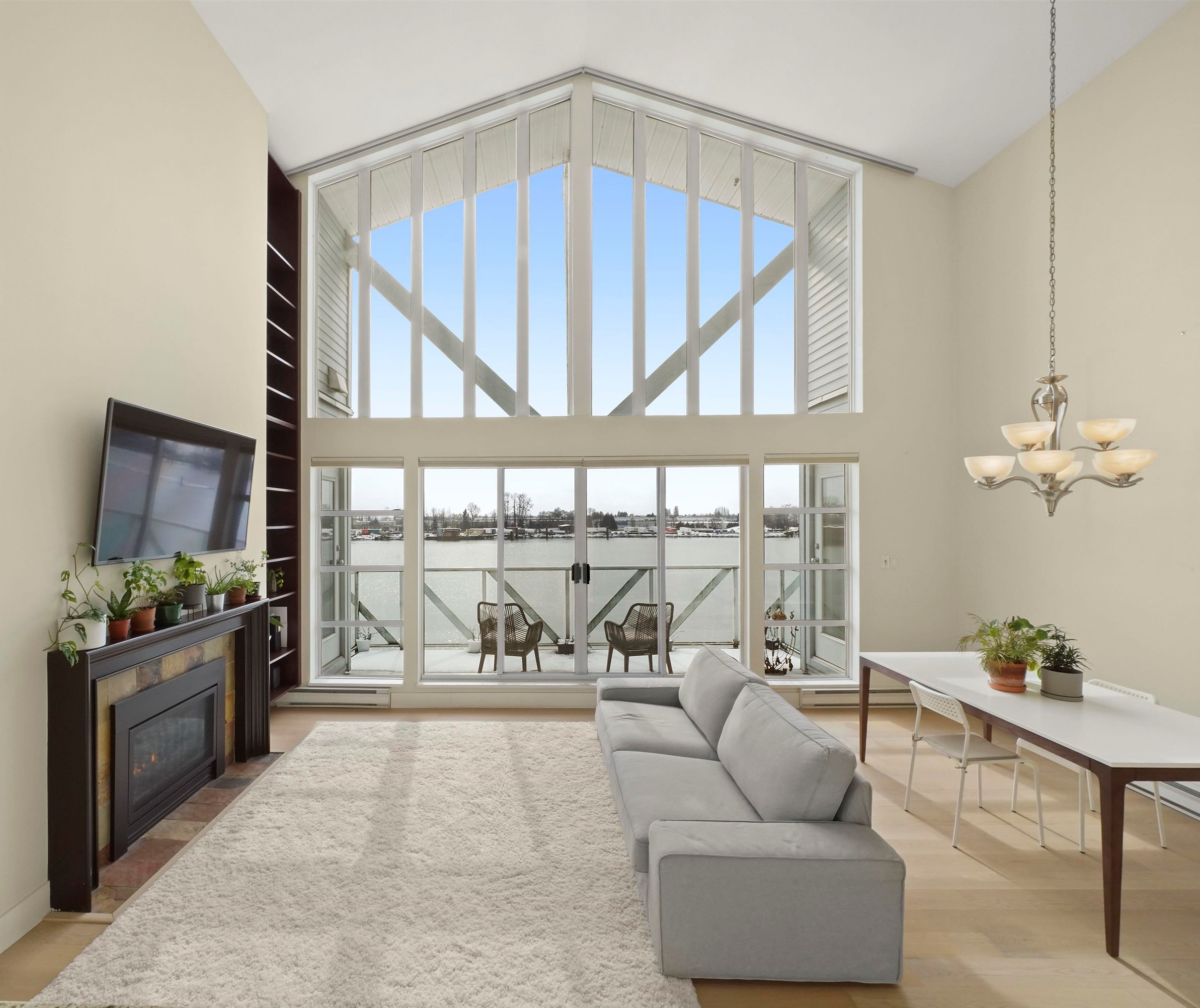 410-2020 E Kent Avenue South, Vancouver, BC, V5P 4X1