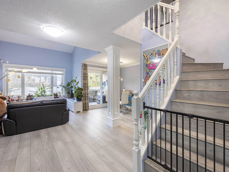 304-1006 Cornwall Street, New Westminster, BC, V3M 1S2