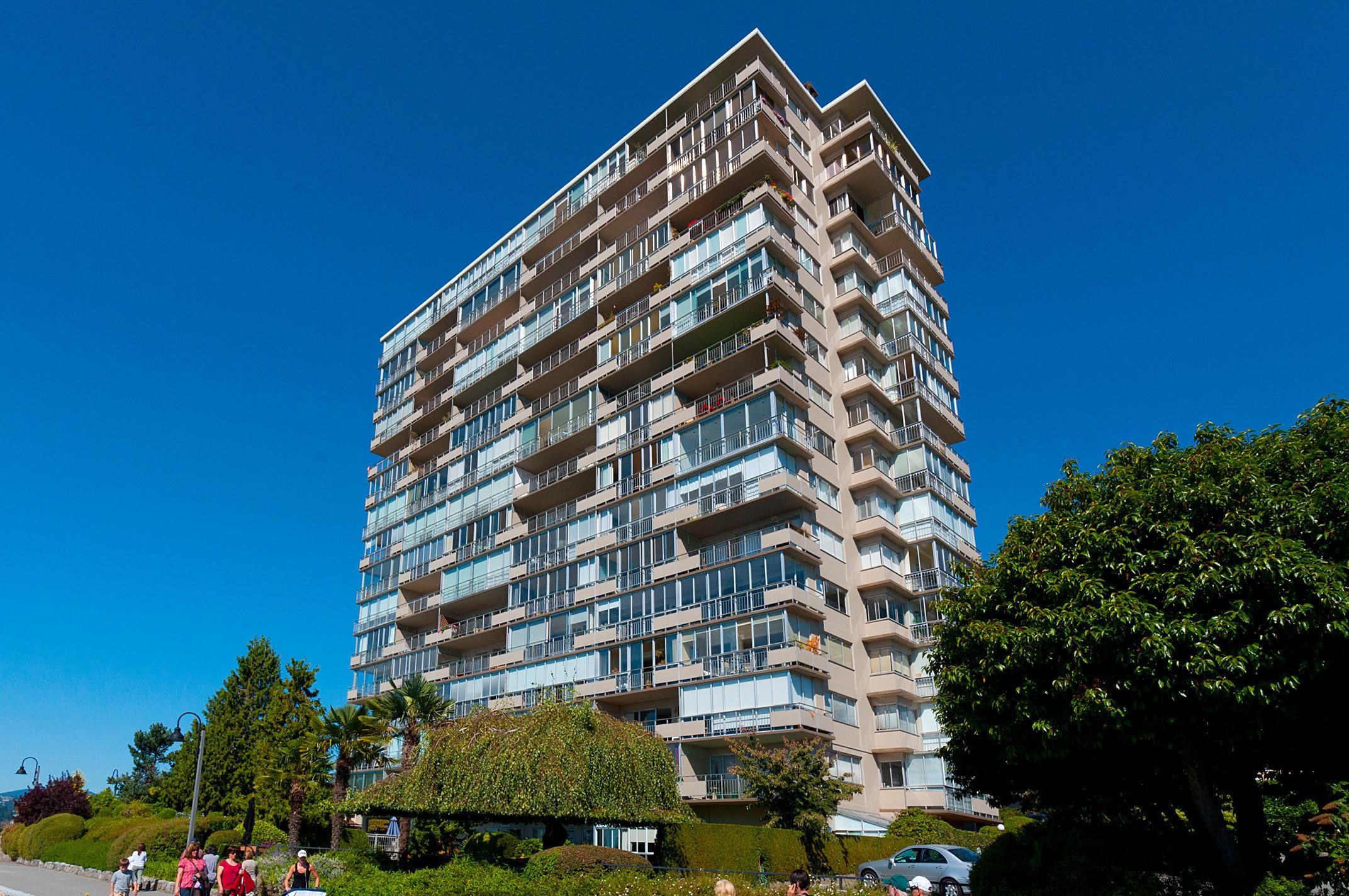 1404-150 24th Street, West Vancouver, BC, V7V 4G8