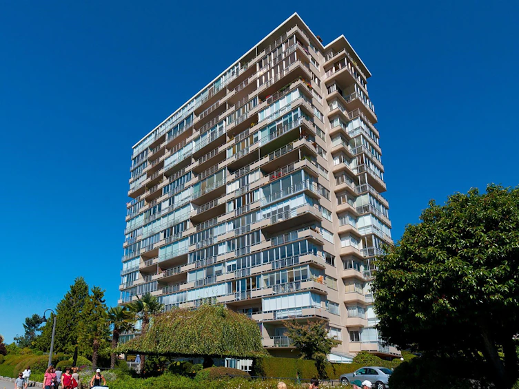 1404-150 24th Street, West Vancouver, BC, V7V 4G8