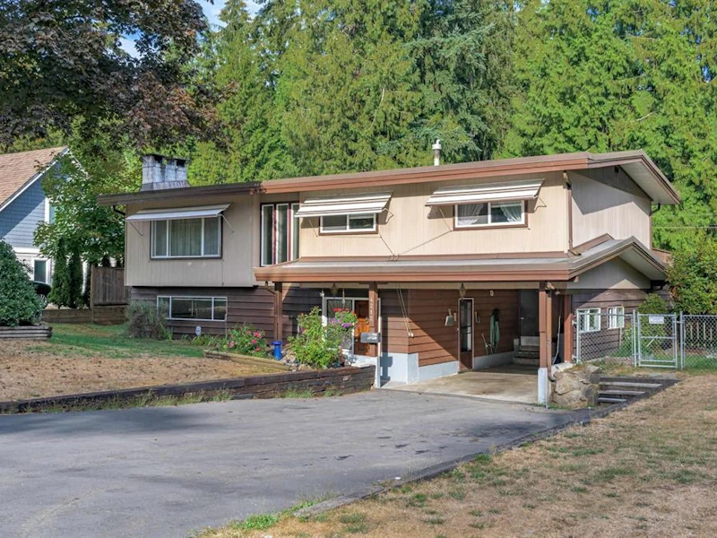 4212 196b Street, Langley BC V3A 1B1