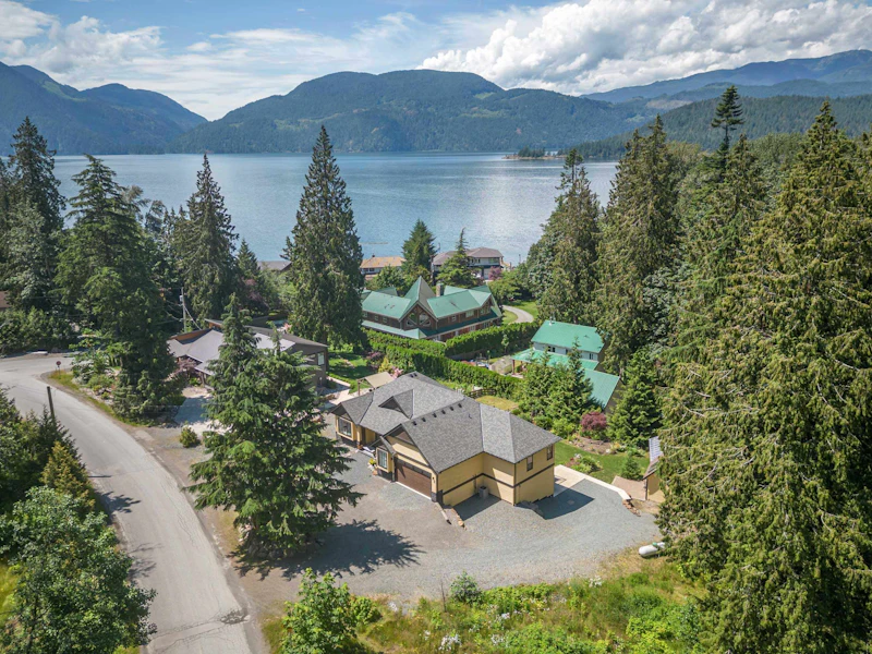 7552 Hicks Lake Road, Kent BC