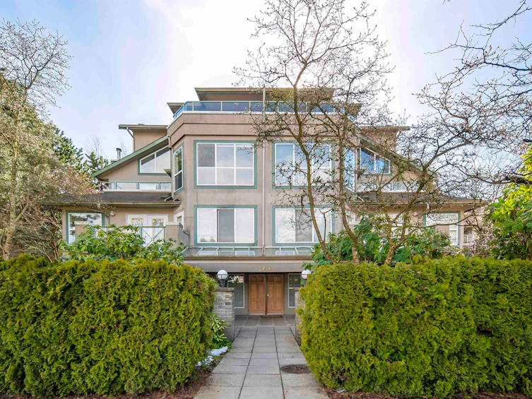 102-3770 Thurston Street, Burnaby, BC, V5H 1H7