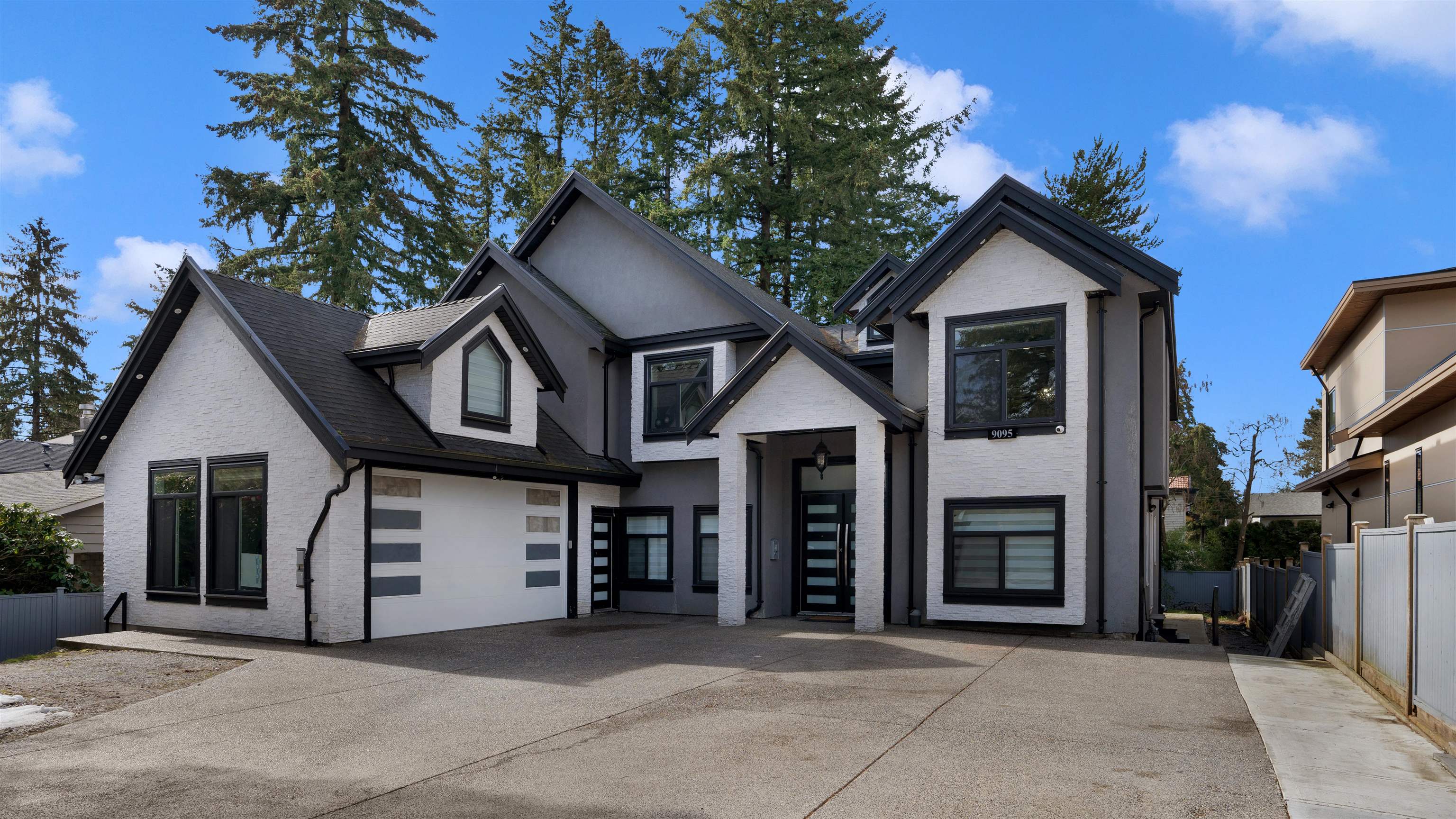 9095 148 Street, Surrey, BC, V3R 3W7