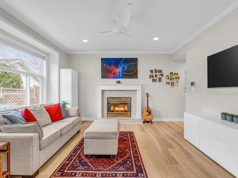 470 E 44th Avenue, Vancouver BC V5W 1W3