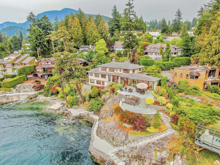 6076 Blink Bonnie Road, West Vancouver, BC, V7W 1V8