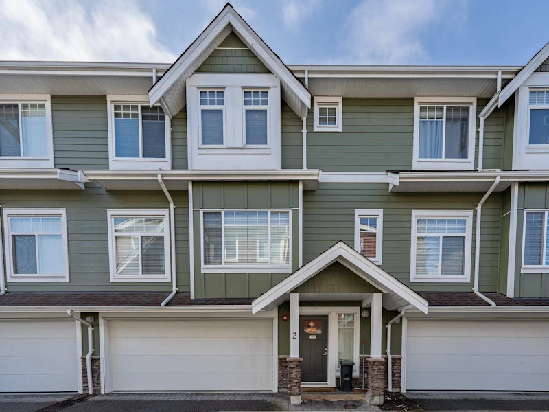 2 - 2183 Prairie Avenue, Port Coquitlam BC V3B 1V6