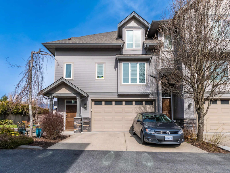 12 - 46083 Airport Road, Chilliwack BC V2P 1A4