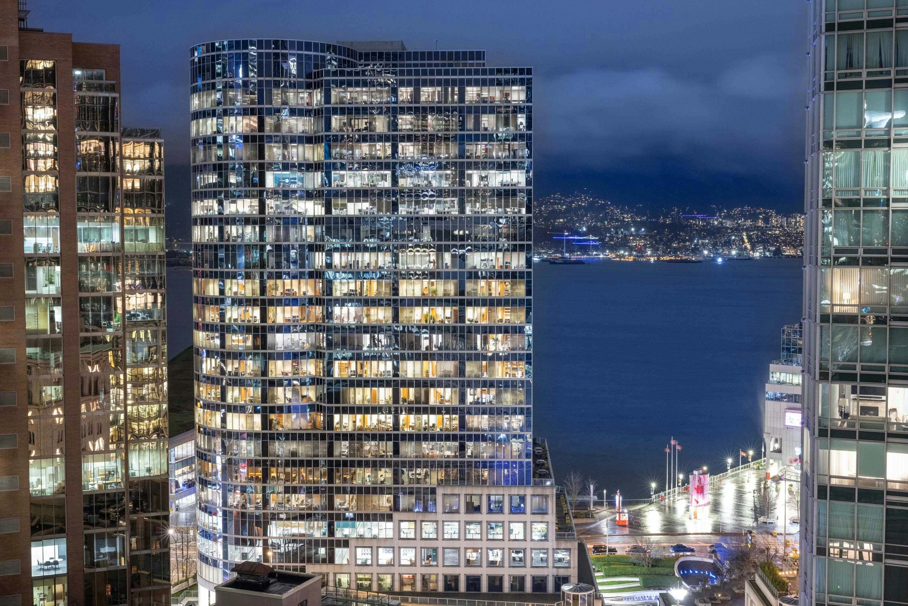 1807-838 W Hastings Street, Vancouver, BC, V6G 3E3