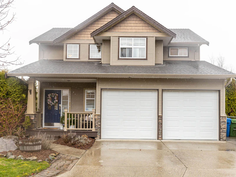 35500 Allison Court, Abbotsford BC V3G 3B7