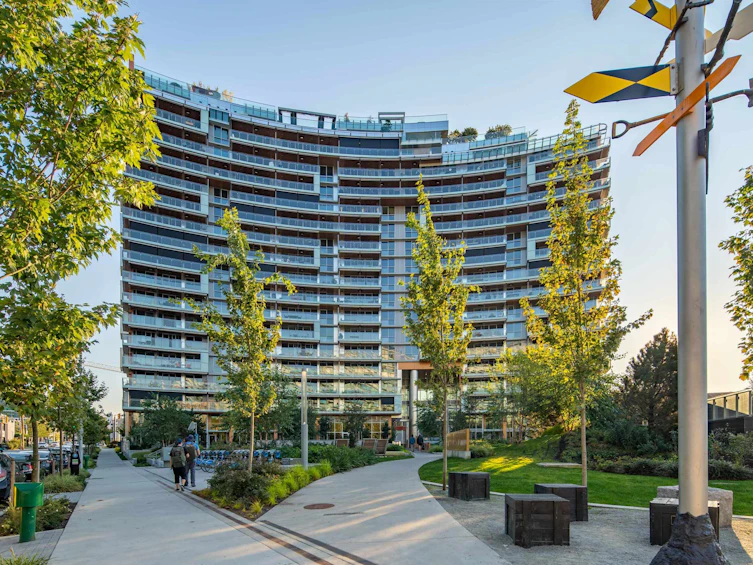 408-1768 Cook Street, Vancouver, BC, V5Y 0N3