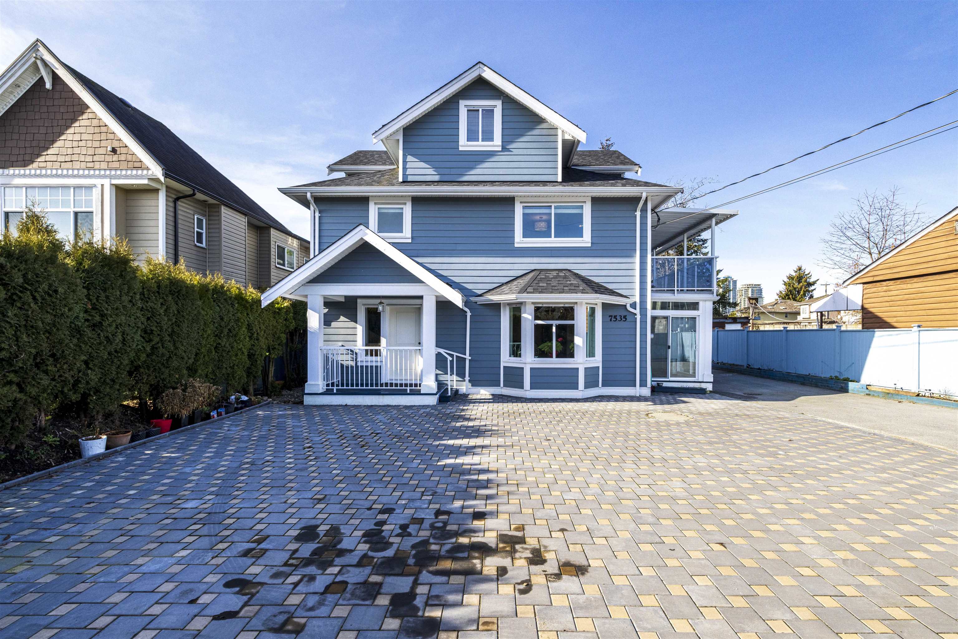 7535 Burgess Street, Burnaby, BC, V3N 3H9