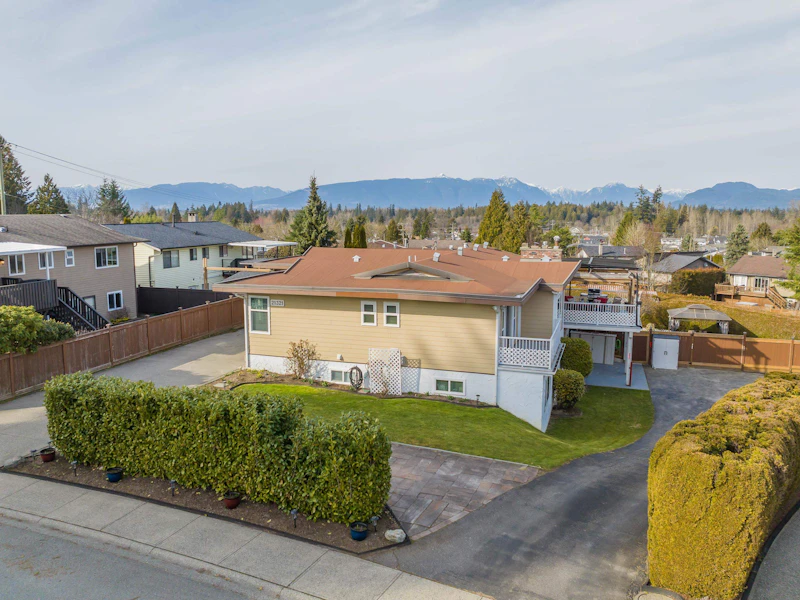 21321 92b Avenue, Langley BC V1M 1P4