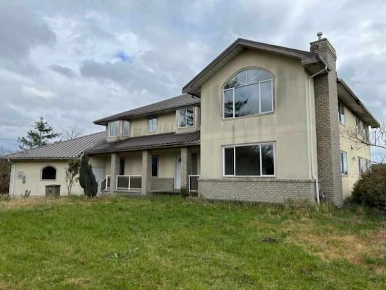 14982 Harris Road, Pitt Meadows, BC, V3Y 1Z1