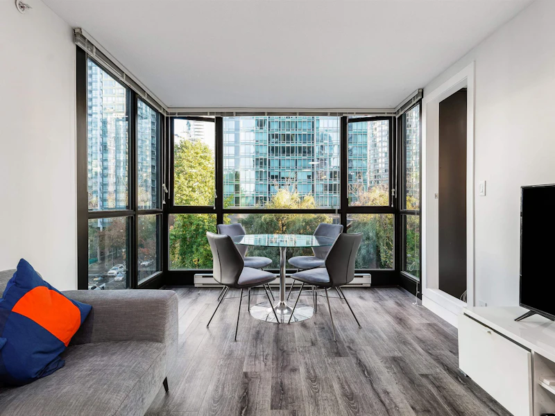 501 - 1331 Alberni Street, Vancouver BC V6E 4S1