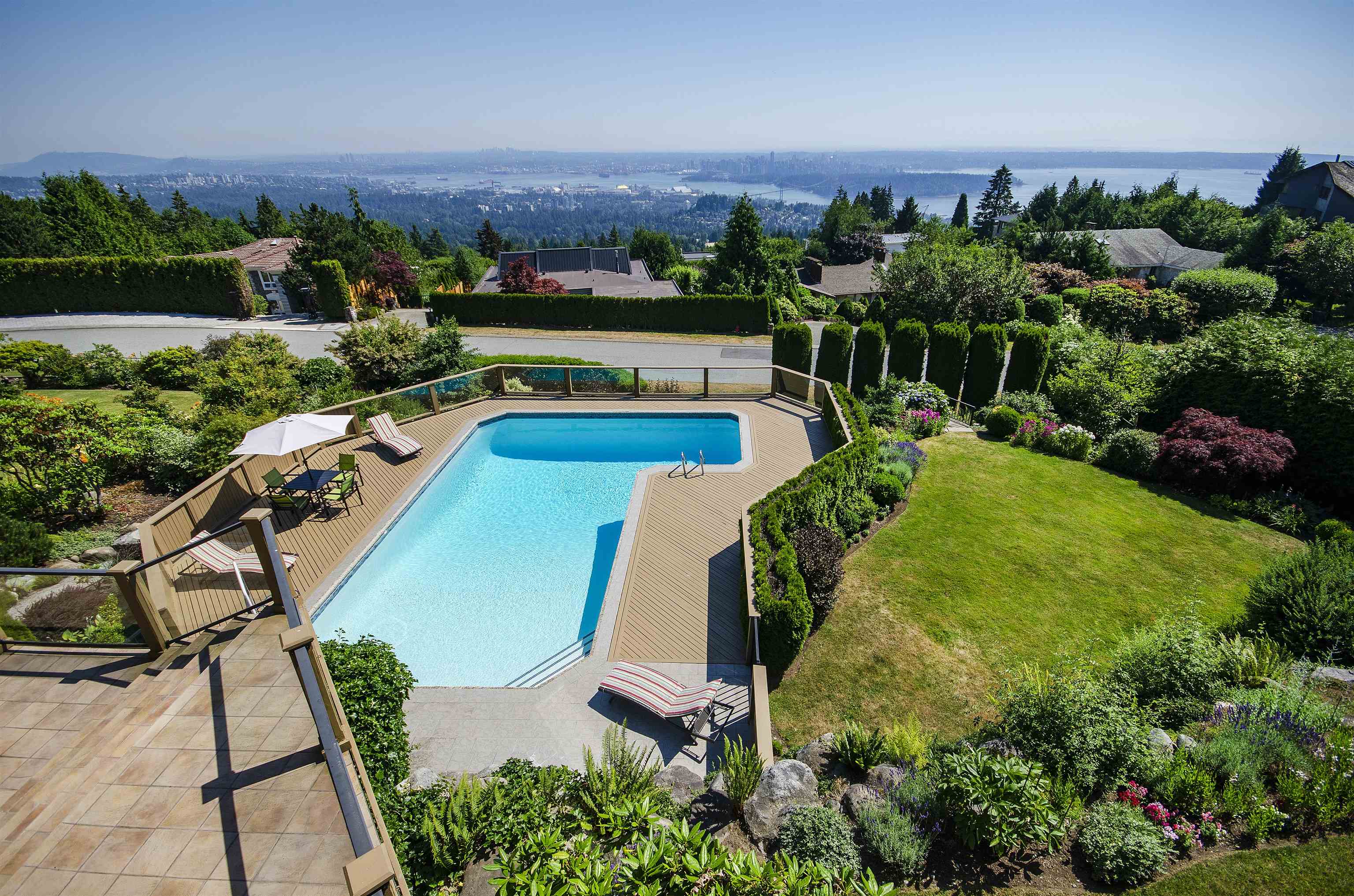 1170 Eyremount Drive, West Vancouver, BC, V7S 2C5