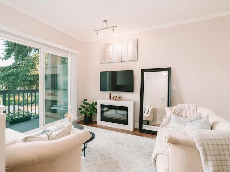 307 - 4468 Albert Street, Burnaby BC V5C 2G2