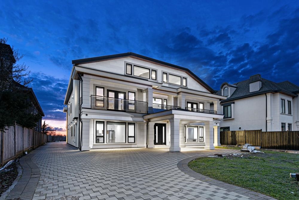 6231 No. 6 Road, Richmond, BC, V6W 1C7
