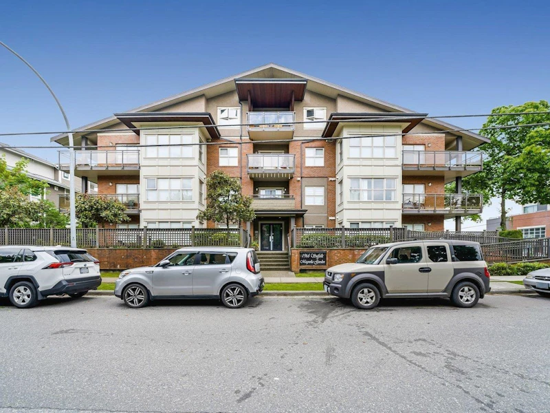 402 - 1988 Suffolk Avenue, Port Coquitlam BC V3B 1H2