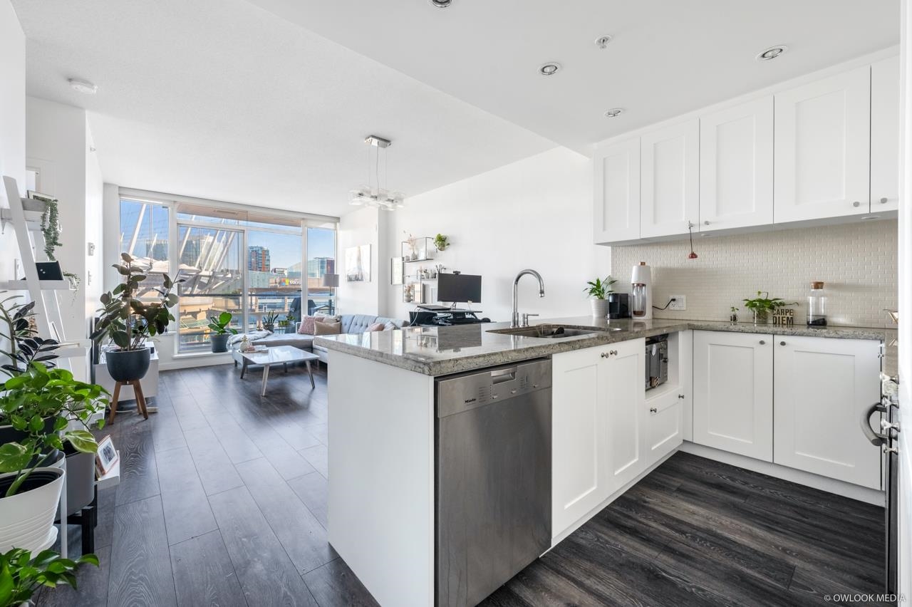 806-821 Cambie Street, Vancouver, BC, V6B 0E3