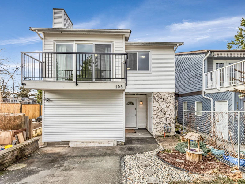108 Springfield Drive, Langley BC V4W 3K6