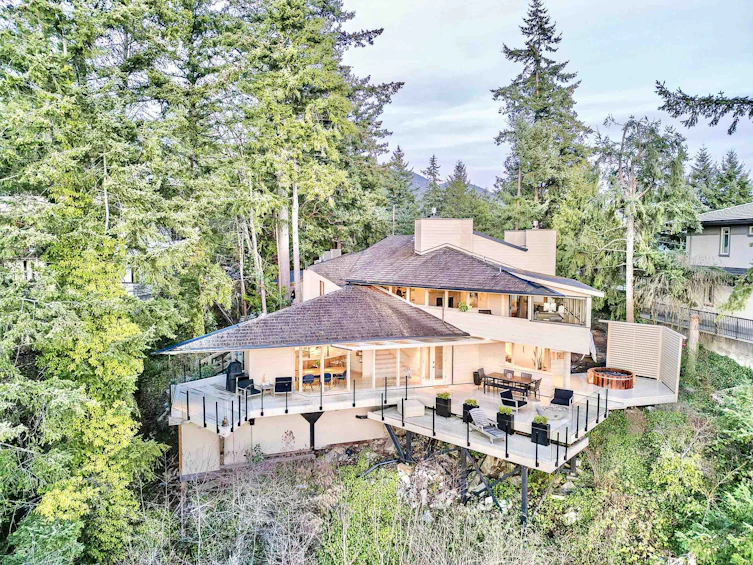 6011 Eagleridge Drive, West Vancouver, BC, V7W 1W7