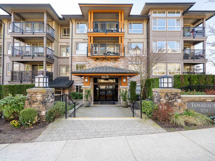309-3178 Dayanee Springs Boulevard, Coquitlam, BC, V3E 0B9