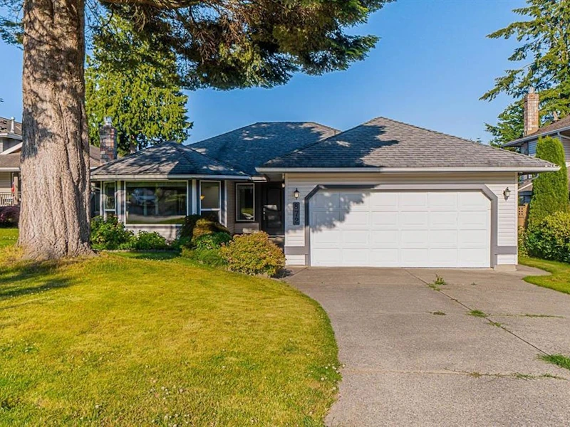872 165th Street, Surrey BC V4A 9B9