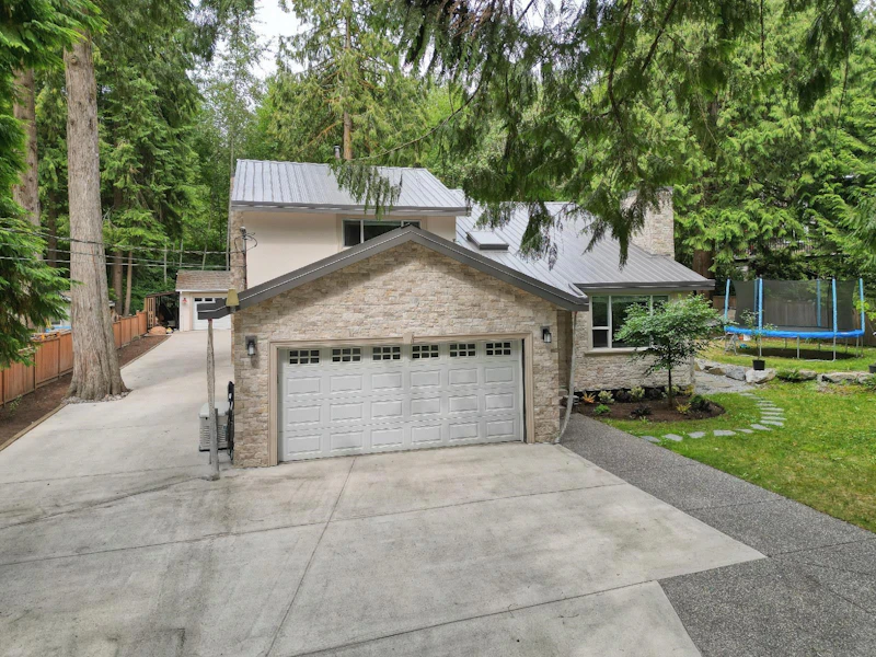 23325 142nd Avenue, Maple Ridge BC V4R 2R4