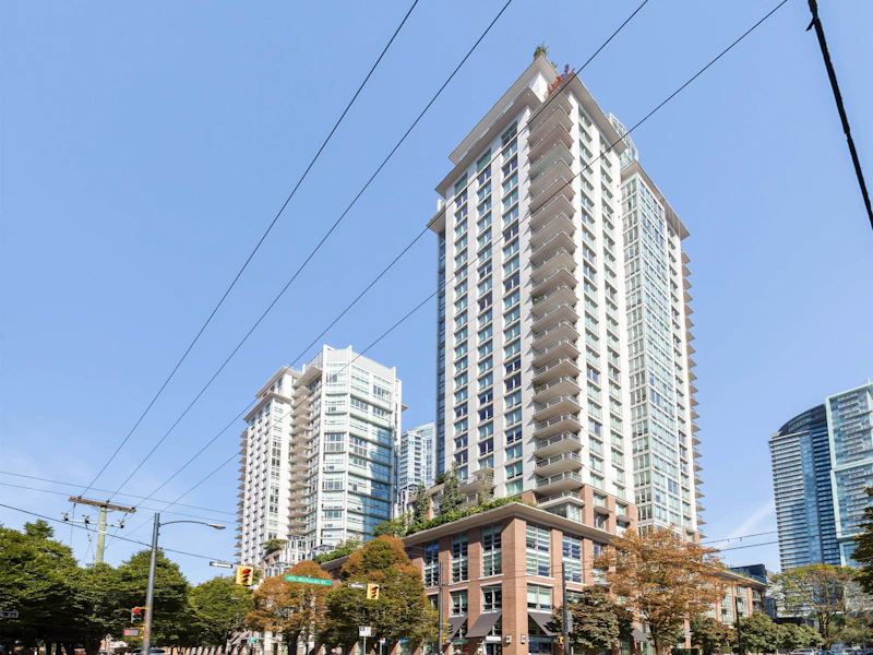 1707 - 535 Smithe Street, Vancouver BC V6B 0H2
