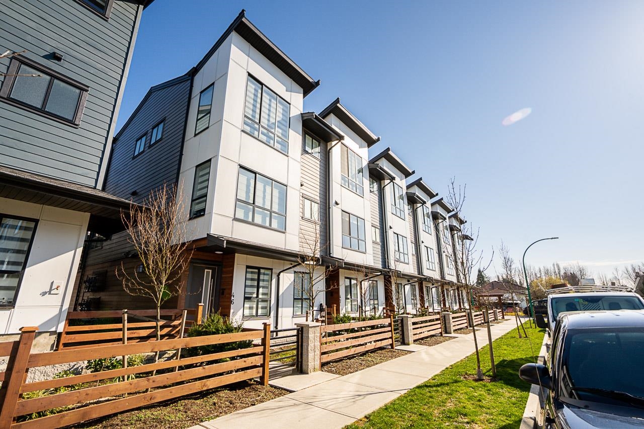 47-7177 194a Street, Surrey, BC, V4N 1N3