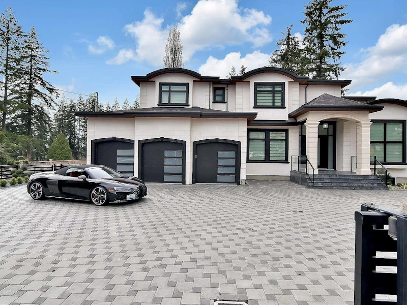 5671 132nd Street, Surrey BC V3X 1N8